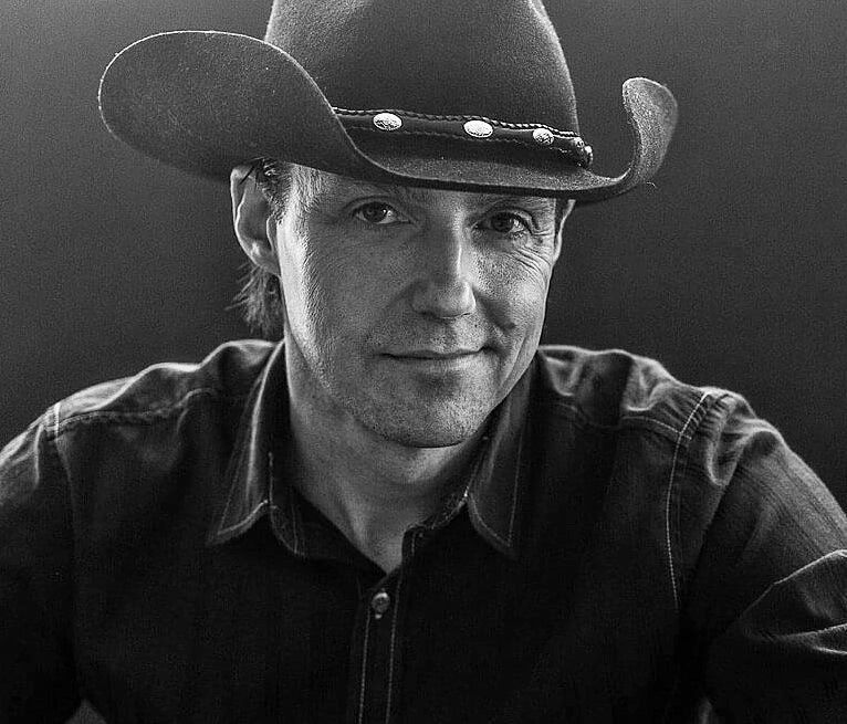 Artistes Laurie Leblanc